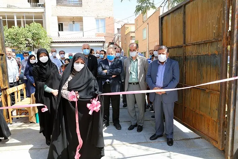 جریمه قطع اشجار در محلات برخوردار تبدیل به بوستان تفریحی در محله کم برخوردار نظام آباد شد

