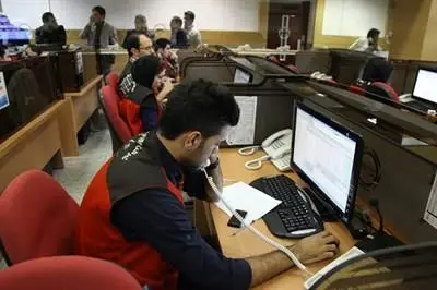 تالار صادراتی میزبان عرضه 81 هزار تن قیر، گوگرد و عایق رطوبتی
