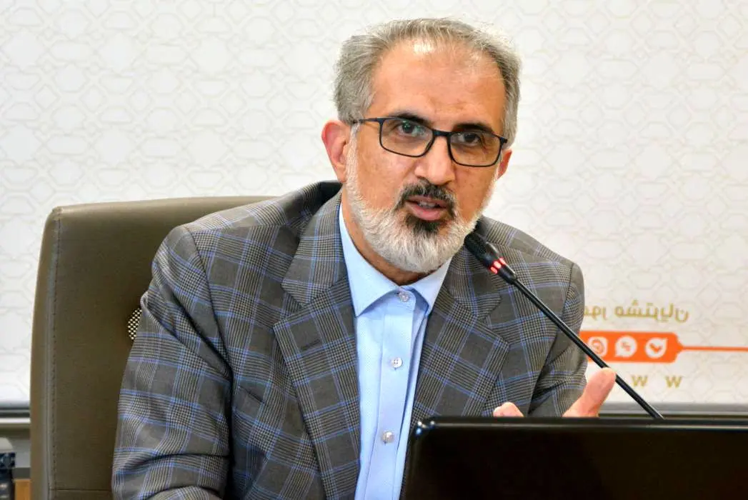 مدیرعامل بانک صنعت و معدن از تامین مالی بیش از 61 هزار میلیارد ریالی طرح های کاغذ توسط این بانک خبر داد

