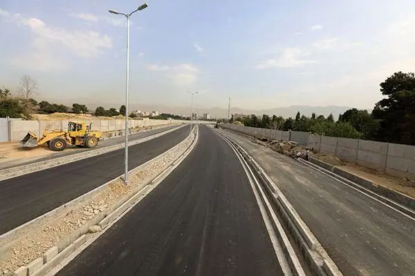 پروژه احداث ادامه جنوبی بلوار استاد معین تا پایان مردادماه سال جاری به بهره برداری می رسد

