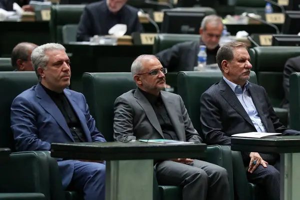 «مونسان» و «حاجی میرزایی» وزیر شدند