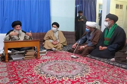 عمل به فریضه زکات فقر را در کشور ریشه‌کن می‌کند

