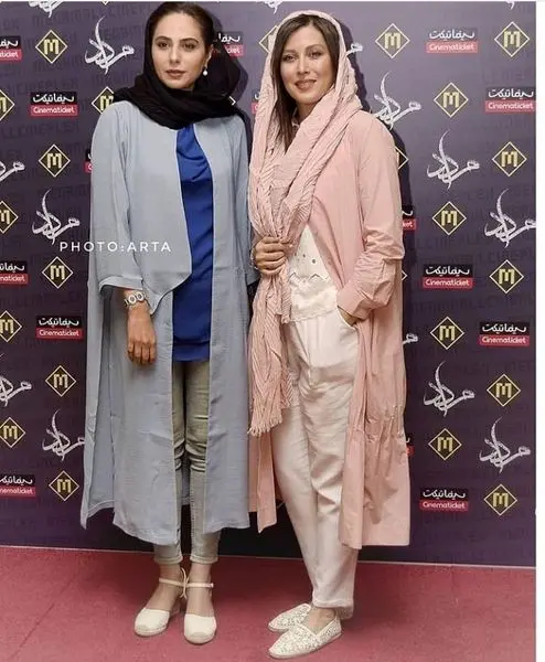 عکس یادگاری مهتاب کرامتی و رعنا آزادی ور + عکس