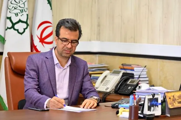 معابر آسیب دیده از برف زمستانی با پخش آسفالت مرمت شد