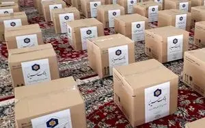 کارکنان بانک سینا 2000 بسته معیشتی به نیازمندان و ایتام اهدا کردند

