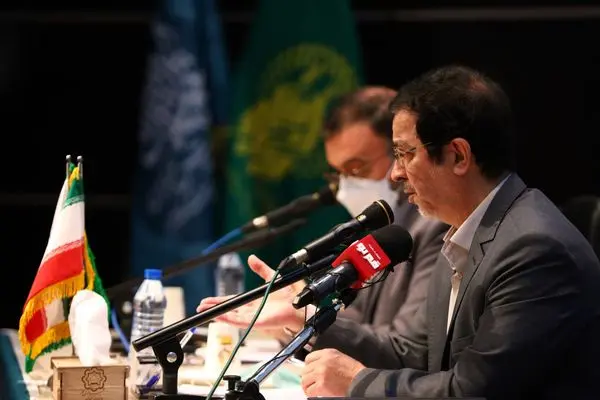 هنوز به خوبی روز قم را درک نکرده ایم