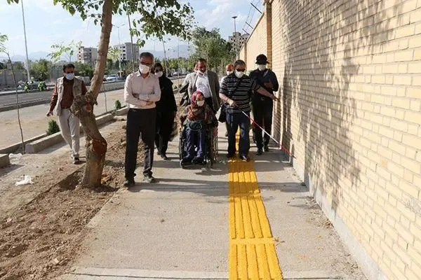 معابر پیاده روی بلوار استادمعین جنوبی، الگوی پروژه های مناسب سازی معابر پیاده رو


