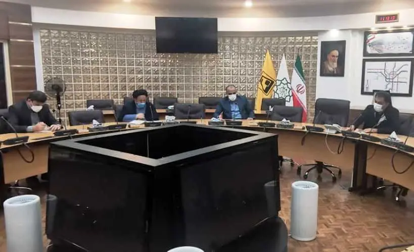 افزایش همکاری برای جلب بیشتر کمک‌های مردمی به کمیته امداد امام خمینی (ره) در شهر زیر زمینی