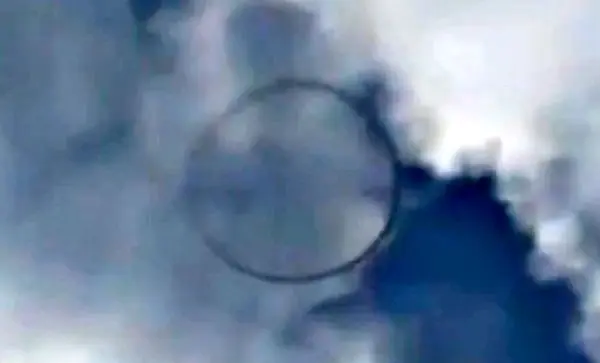 رویت یوفوی حلقوی عجیب در آسمان برزیل! + عکس