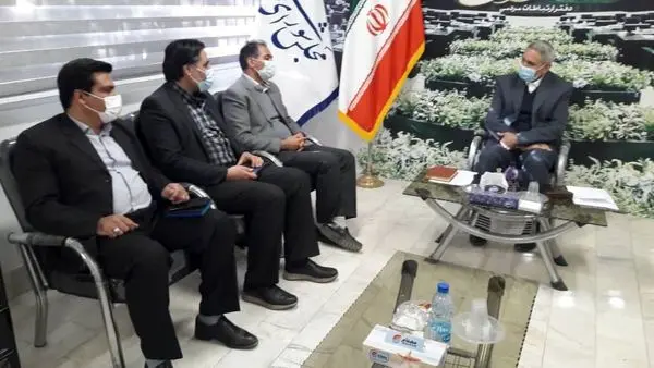 مدیر مخابرات  منطقه مرکزی با  نماینده مردم شهرستان خمین در مجلس شورای اسلامی دیدار کرد