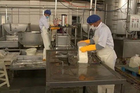 صرف۲۸۲ میلیارد تومان اعتبار برای پروژه‌های تولیدی و صنایع تبدیلی استان مرکزی

