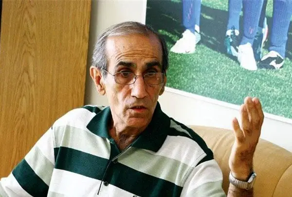 بازیکنانی باید به استقلال بیایند که در شان این تیم باشند/ هوادار فقط قهرمانی می‌خواهد