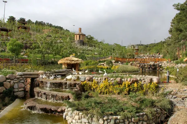 تعطیلی باغ پرندگان تهران به دنبال شیوع ویروس کرونا