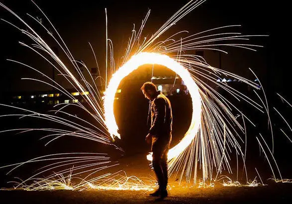 در پارگینگ آتشبازی نکنید