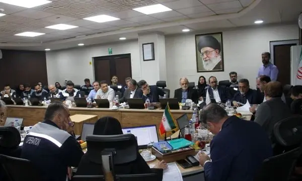 محور نشست مشترک پتروشیمی‌های کارون، اروند و هلدینگ خلیج‌فارس