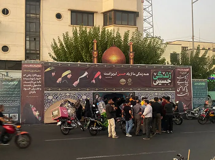 خدمت‌رسانی به عاشقان اهل بیت (علیهم‌السلام) در موکب تکیه ملت

