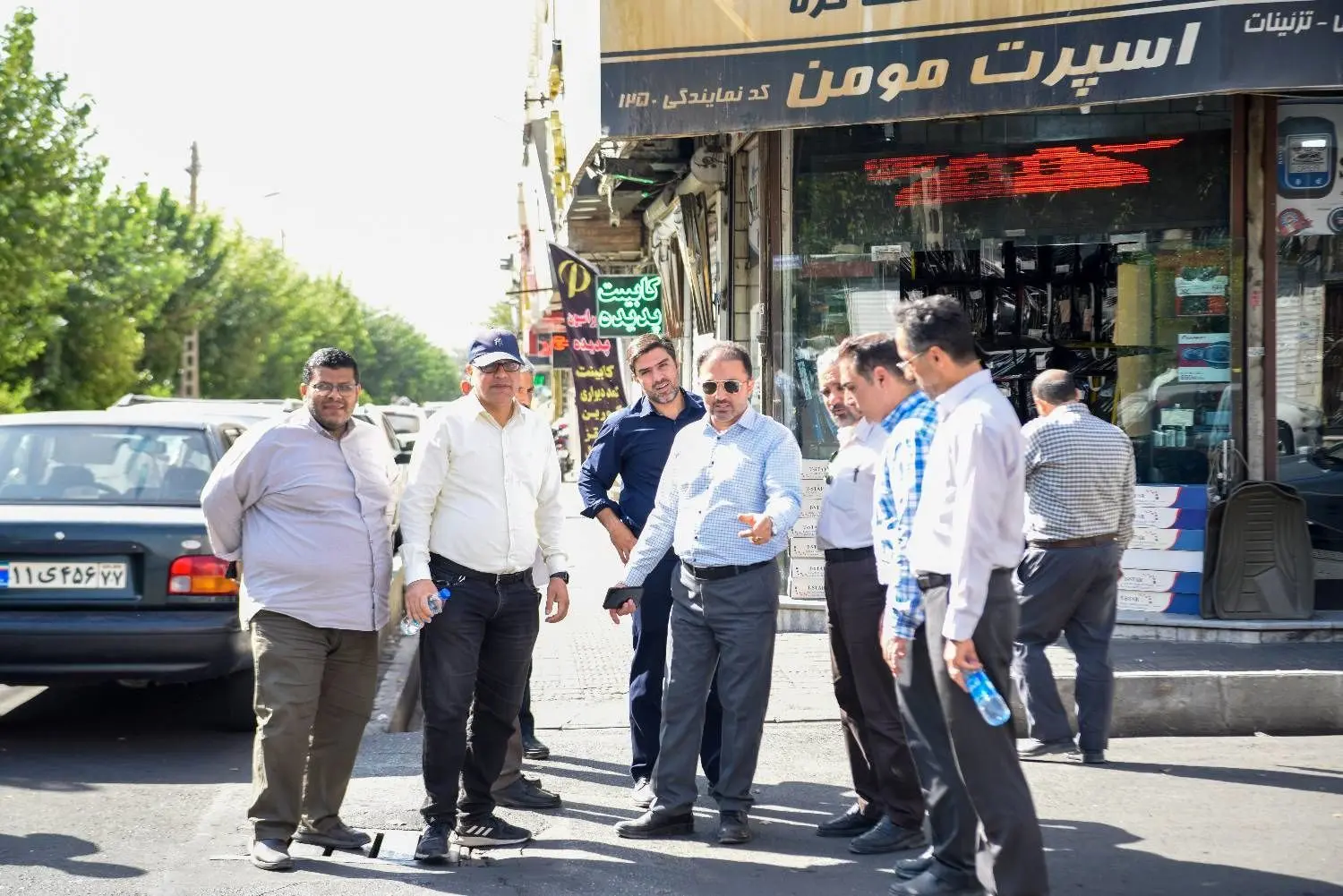 از پیاده روسازی ۱۰ هزار پانصد متر مربع تا افزایش انضباط شهری در معابر پرتردد منطقه۱۴