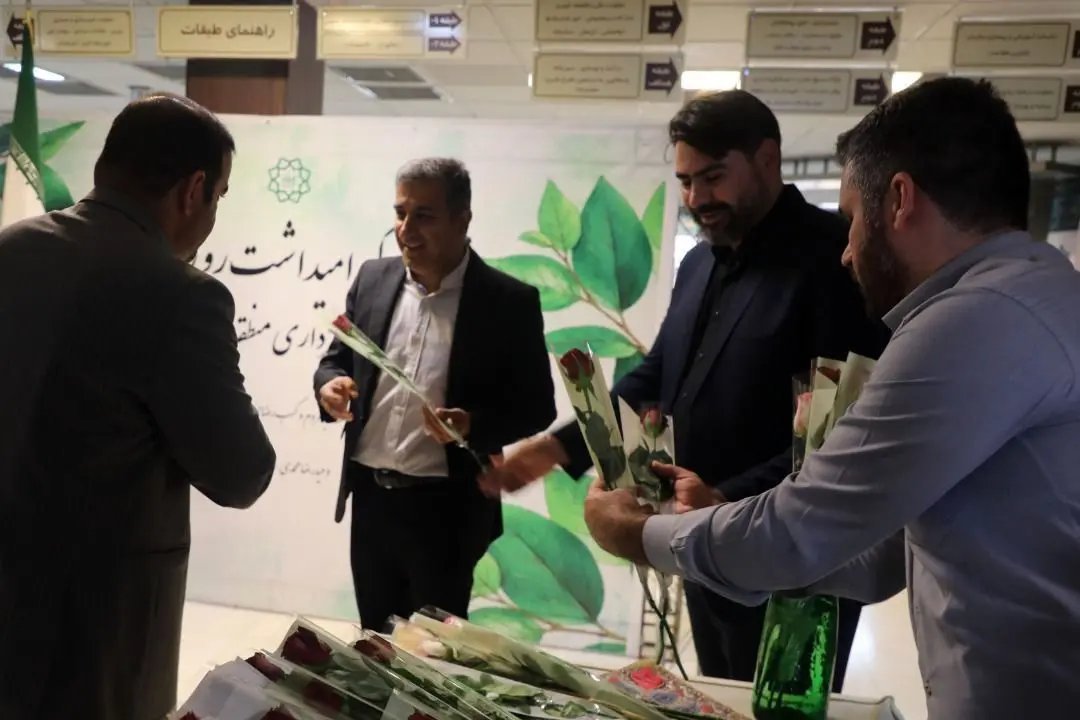 خدمت رسانی مطلوب به شهروندان با تلاش کارمندان مدیریت شهری 