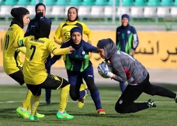 توضیح در مورد ادعای بیهوش شدن فوتبالیست ها