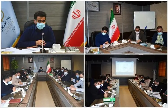 نشست ماهیانه مشترک معاونین ،کارشناسان و سرپرستان دفاتر نمایندگی بنیاد مسکن با مدیرکل بنیاد مسکن استان قم 

