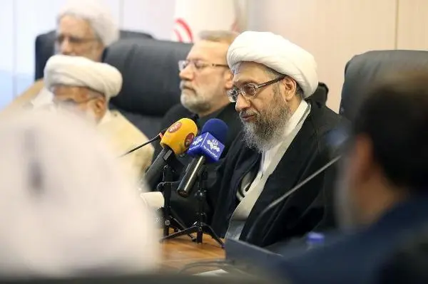 نزاع ها نباید به کوچه و خیابان کشیده شود