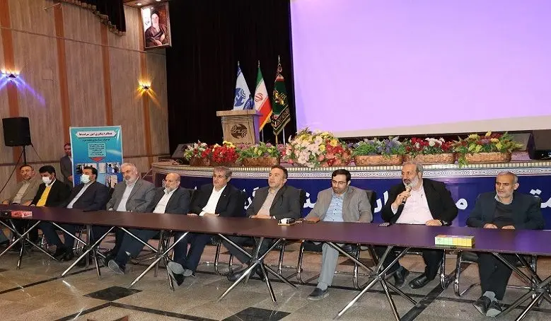 همایش تجلیل از فعالان عرصه انتظامی، امنیتی و قضایی در حوزه ارتباطات و مخابرات برگزار شد