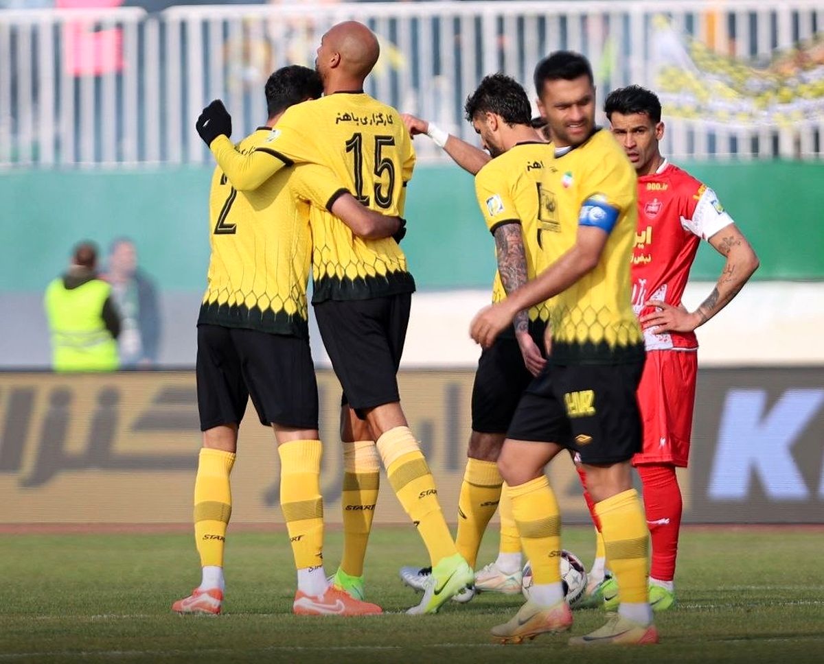 پرسپولیس-سپاهان؛ آمار الکلاسیکو مایل به طلایی است