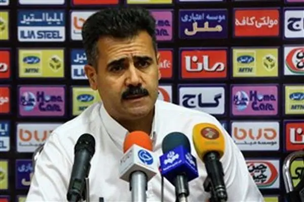 پورموسوی در نشست خبری حاضر نشد