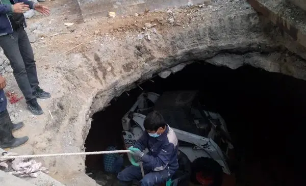 لایروبی  مسیل و حوضچه های  شمال تهران