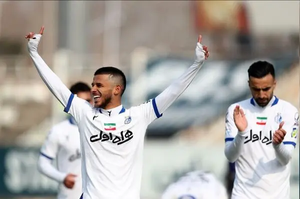 پیکان صفر - استقلال 2/ آبی پوشان روی دور برد