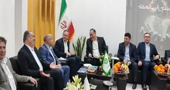 بانک توسعه صادرات ایران حامی صادرکنندگان صنعت پتروشیمی در نمایشگاه پتروکم کیش