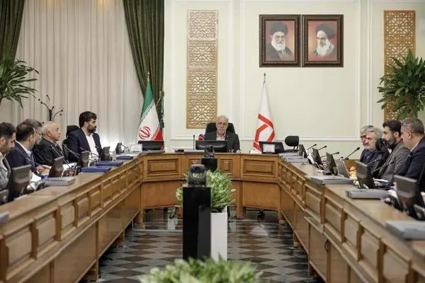 جلب رضایت حداکثری همکاران با ارائه خدمات با کیفیت در جهت افزایش بهره وری و بهبود عملکرد

