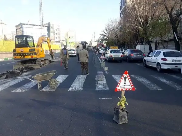 اجرای جداول جداکننده در مسیر خط ویژه BRT امامت