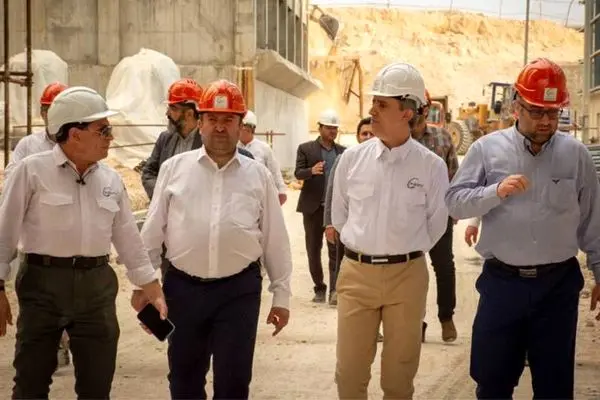 عملیات اجرایی پروژه پتروشیمی صدف تسریع می شود

