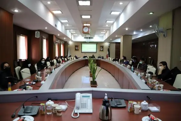 برگزاری اولین نشست هم اندیشی نوجوانان نسل چهارم انقلاب در منطقه ٧