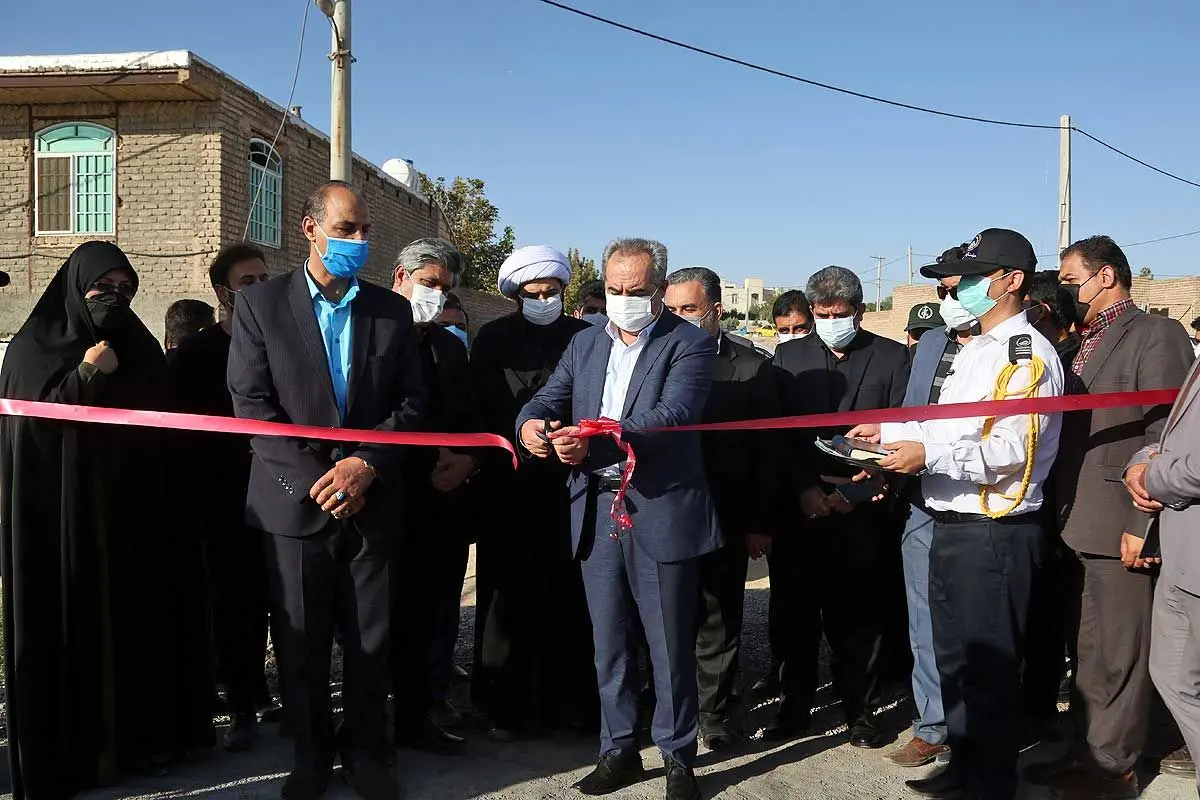 مخزن ذخیره و خط انتقال آب شهرستان کهک به بهره‌برداری رسید