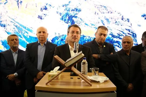 لزوم بهره مندی از پتانسیل های بخش خصوصی