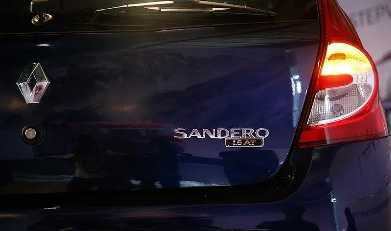 تعیین تکلیف ساندروهای پیش فروش شده از زبان مدیرعامل سایپا