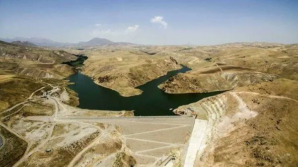 سد کلقان شهرستان بستان آباد به بهرهبرداری رسید