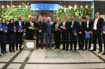 تقدیر از روسای موفق شعب بانک پارسیان
