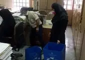 توزیع مخازن پسماند در مجتمع‌های بالای ۵۰ واحد و مدارس نوماند منطقه 19

