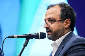 وزیر اقتصاد وارد عربستان شد