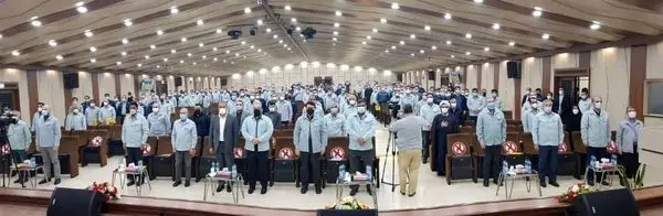 لازمه رسیدن به جایگاه اصلی فولاد همدلی و همفکری است