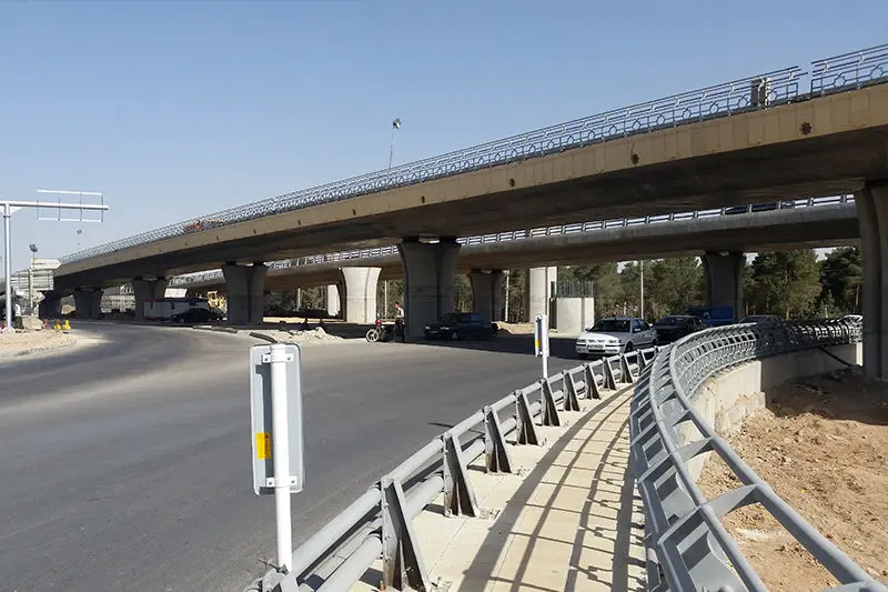بازگشایی دو رمپ غیرهمسطح تقاطع شهید کریمی و بلوار پیامبر اعظم(ص)