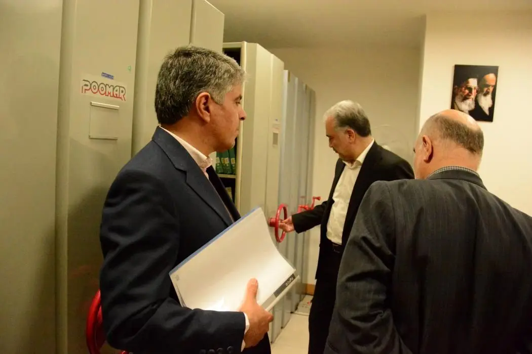 در بازدید نماینده مدیرعامل بانک صنعت و معدن در امور اجرایی از مدیریت امور اعتبارات بر بهبود روند رسیدگی به پرونده‌های اعتباری، نحوه نگهداری و ساماندهی اسناد تاکید شد

