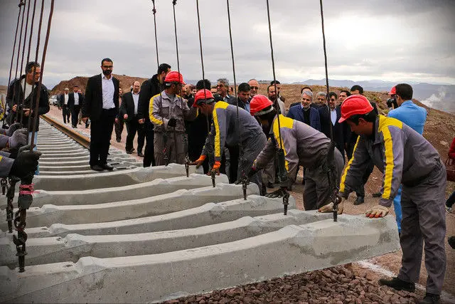 جمعه، پایان رسمی زیرسازی راه‌آهن رشت

