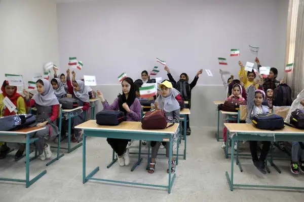 افتتاح مدرسه بانک اقتصادنوین در روستای گورهزار استان مرکزی