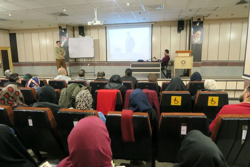 برگزاری دوره های آموزشی رایگان کارآفرینی در منطقه۹ 

