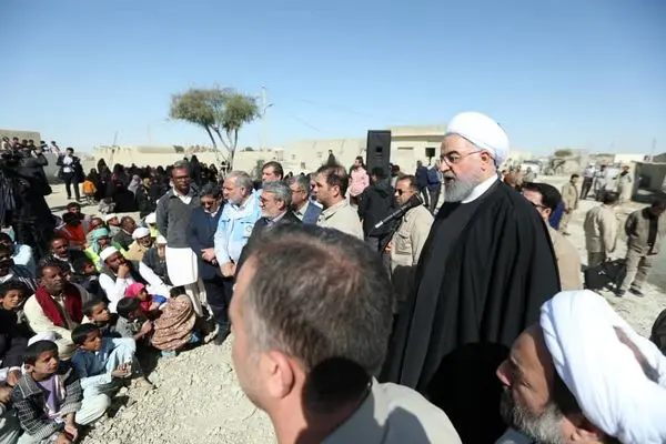 دولت در کنار مردم مناطق سیل زده است
