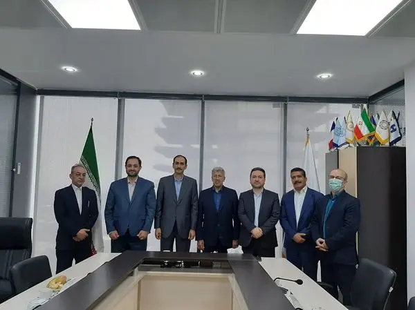 بازدید اعضای هیات مدیره از اداره کل تطبیق، مبارزه با پولشویی و تامین مالی تروریسم